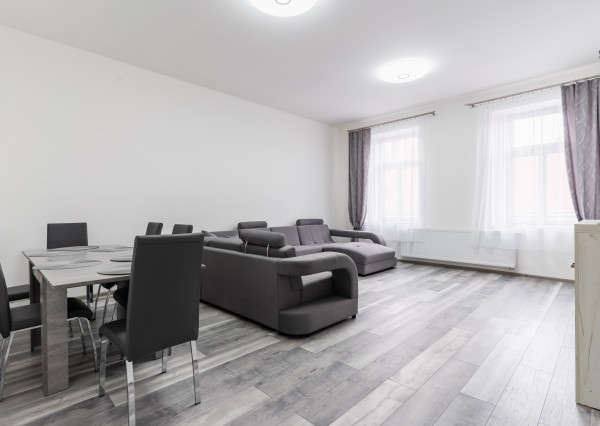 Luxusný veľkometrážny 2-izbový byt (85m2) - Mäsiarska ul.