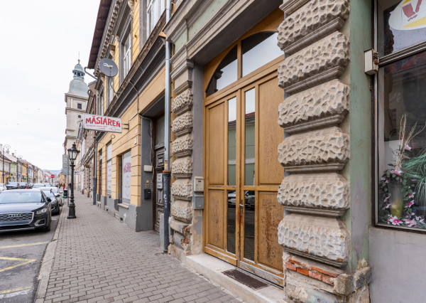 Luxusný veľkometrážny 2-izbový byt (85m2) - Mäsiarska ul.