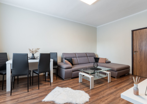 2-IZBOVÝ BYT s loggiou, Čapajevova ul., Košice – Západ