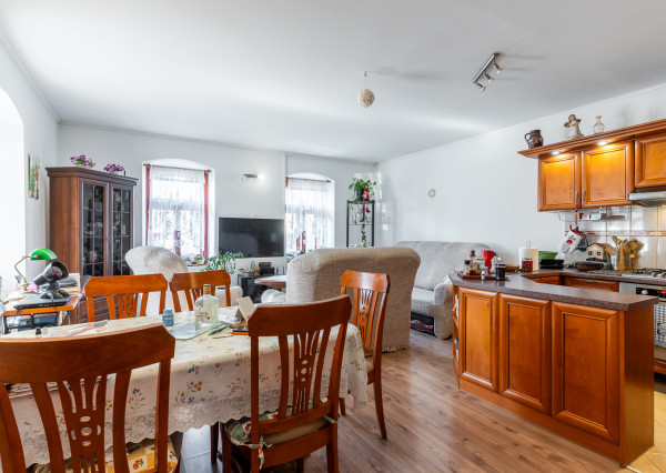 Zrekonštruovaný gazdovský dom, pozemok 1360m2, Méra-Maďarsko