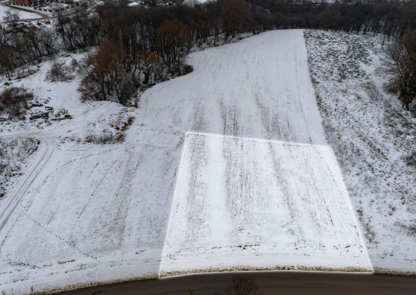 INVESTIČNÁ PRÍLEŽITOSŤ: Pozemok pre občiansku vybavenosť - 1033 m² – v obci Sokoľ