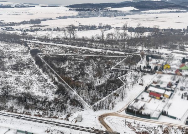 INVESTIČNÝ POZEMOK NA IBV NA PREDAJ – SABINOV (8 679 m²)