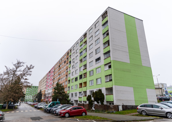 3-izbový byt v pôvodnom stave Čordakova ulica - Košice KVP