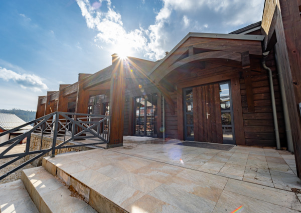 INVESTIČNÁ PRÍLEŽITOSŤ: Odstúpenie kaviarne s najkrajšou terasou na Donovaloch