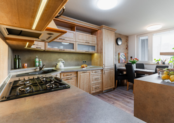 Priestranný 2,5 izb. BYT s loggiou Trieda SNP v Košiciach