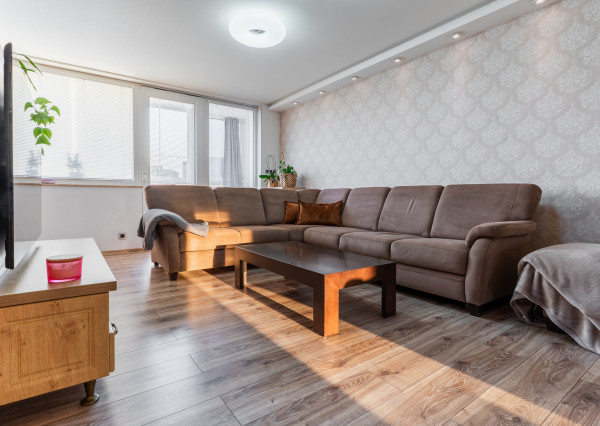 Priestranný 2,5 izb. BYT s loggiou Trieda SNP v Košiciach