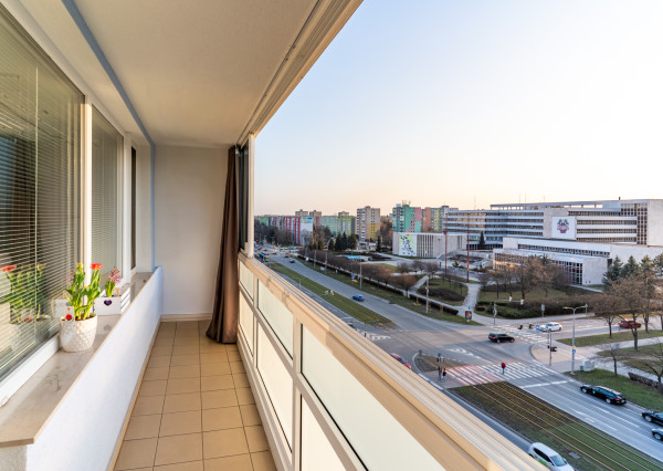 Priestranný 2,5 izb. BYT s loggiou Trieda SNP v Košiciach