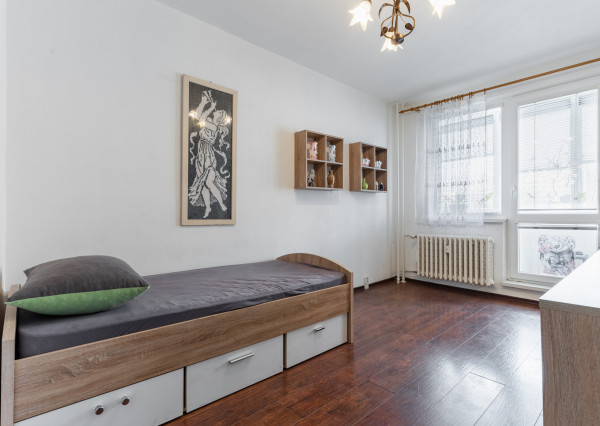 NA PREDAJ 3,5 izbový byt, 78 m2, Severná ul. - Moldava n/Bodvou