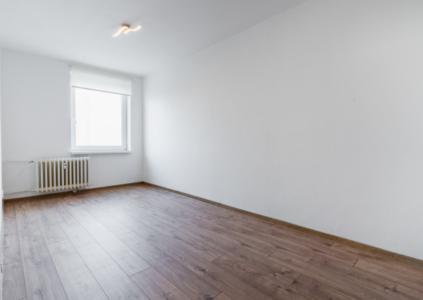 NA PRENÁJOM 1,5 - izbový BYT s loggiou Kežmarská ul. Košice