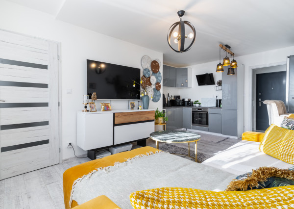 NA PREDAJ 1,5-izbový byt s loggiou s panoramatickým výhľadom na mesto