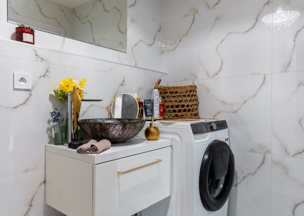 NA PREDAJ 1,5-izbový byt s loggiou s panoramatickým výhľadom na mesto