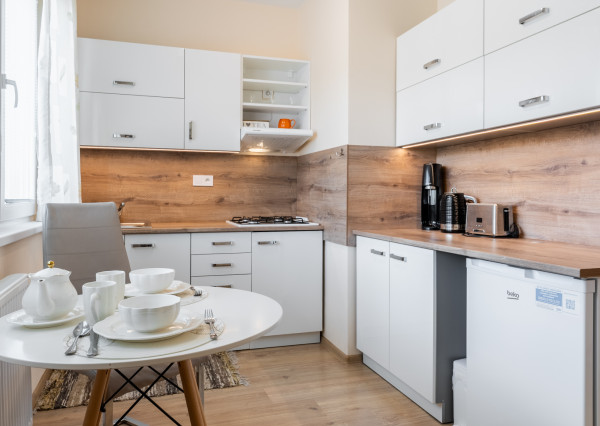 NA PREDAJ INVESTIČNÝ 1 izb. byt s loggiou, POVAŽSKÁ ul. KE - Terasa