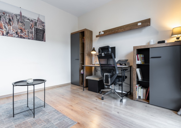 NA PREDAJ INVESTIČNÝ 1 izb. byt s loggiou, POVAŽSKÁ ul. KE - Terasa