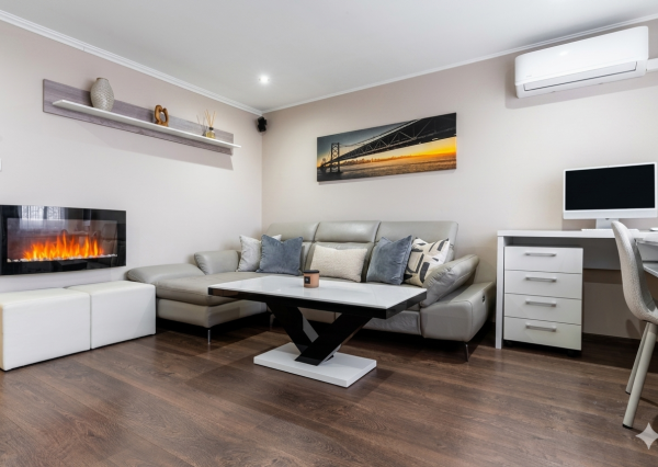 NA PREDAJ: 2-izbový byt s loggiou, Húskova ul., Košice - KVP