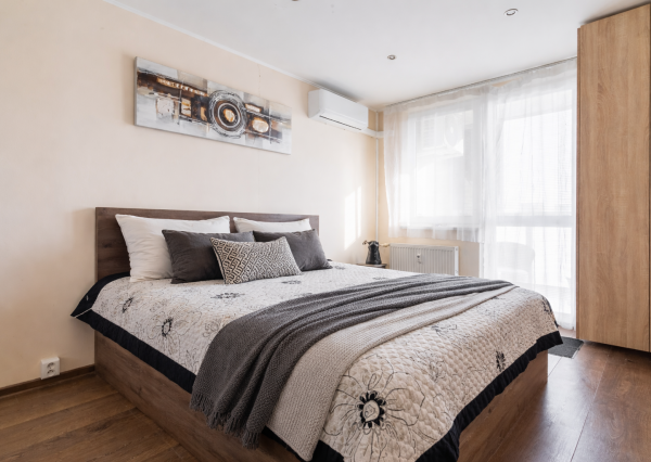 NA PREDAJ: 2-izbový byt s loggiou, Húskova ul., Košice - KVP