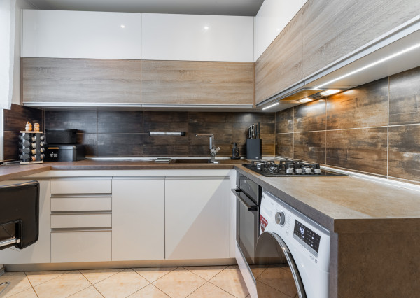 NA PREDAJ: 2-izbový byt s loggiou, Húskova ul., Košice - KVP