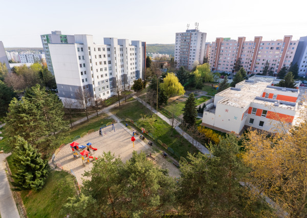 NA PREDAJ: 2-izbový byt s loggiou, Húskova ul., Košice - KVP