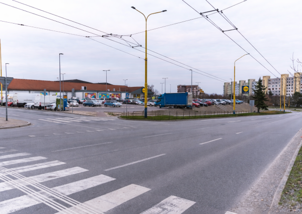 NA PREDAJ: 2-izbový byt s loggiou, Húskova ul., Košice - KVP