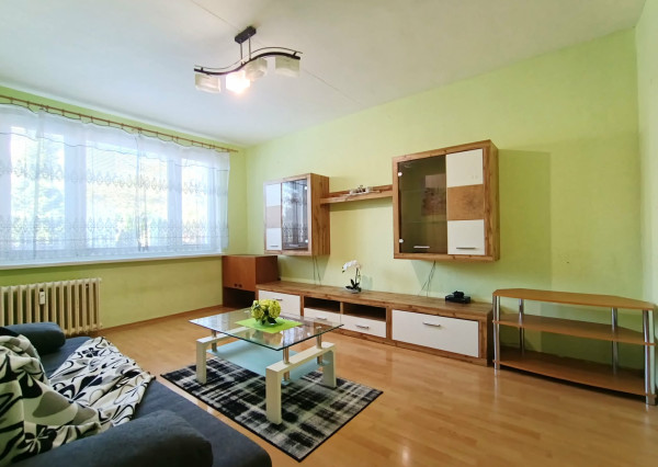 PRENÁJOM 2. iz. byt, loggia, MIKOVÍNIHO ul., Košice - Terasa