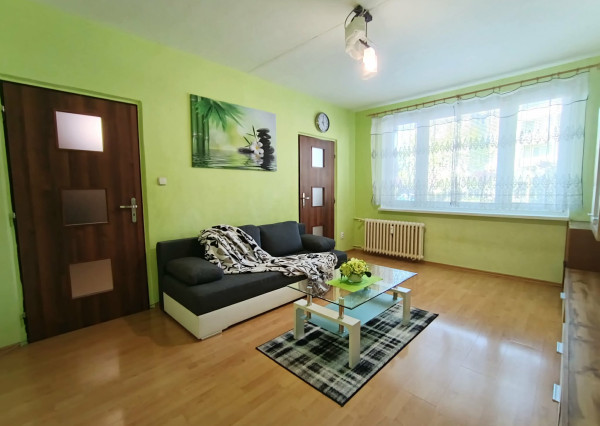 PRENÁJOM 2. iz. byt, loggia, MIKOVÍNIHO ul., Košice - Terasa
