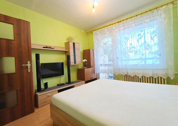 PRENÁJOM 2. iz. byt, loggia, MIKOVÍNIHO ul., Košice - Terasa