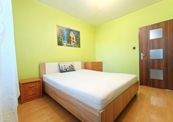 PRENÁJOM 2. iz. byt, loggia, MIKOVÍNIHO ul., Košice - Terasa