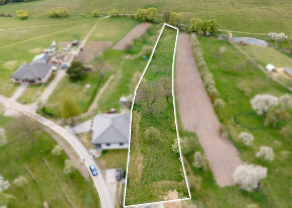 Stavebný pozemok - 2 693 m² - v obci Bunetice
