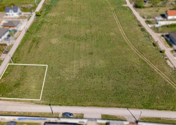 Stavebný pozemok v obci Ďurkov (KE – okolie) 511 m²