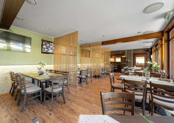 Ziskový Gastro areál v osobnom vlastníctve s pozemkom 1721 m² (Košice)