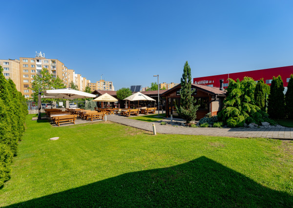 Ziskový Gastro areál v osobnom vlastníctve s pozemkom 1721 m² (Košice)