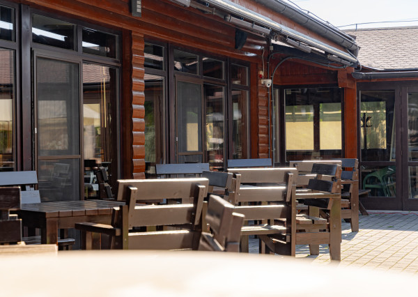 Ziskový Gastro areál v osobnom vlastníctve s pozemkom 1721 m² (Košice)