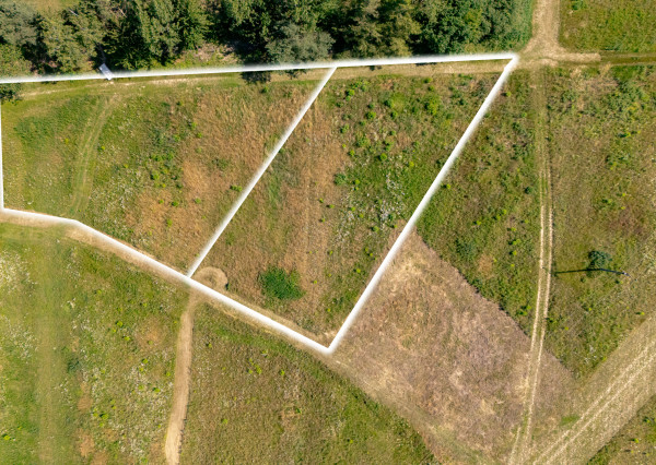 NA PREDAJ Pozemok určený pre IBV v obci Lemešany (1 677 m²)