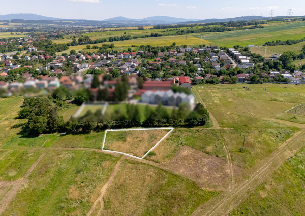 NA PREDAJ Pozemok určený pre IBV v obci Lemešany (839 m²)