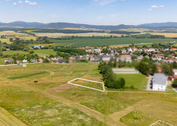 NA PREDAJ Pozemok určený pre IBV v obci Lemešany (838 m²)