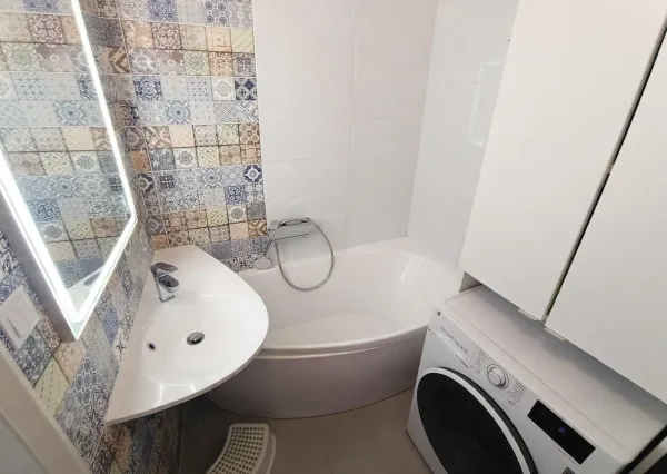 PRENÁJOM 3 izb. byt, loggia, BALTICKÁ ul., KE - Nad Jazerom