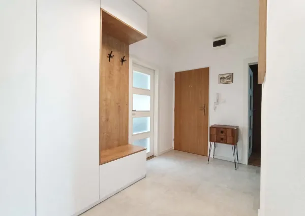 PRENÁJOM 3 izb. byt, loggia, BALTICKÁ ul., KE - Nad Jazerom