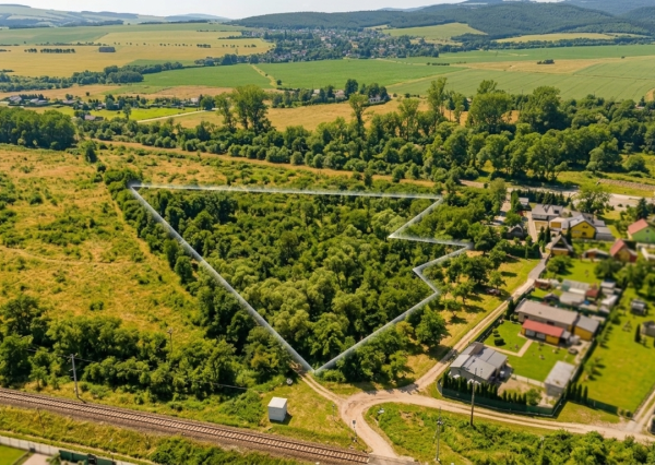 INVESTIČNÝ POZEMOK NA IBV NA PREDAJ – SABINOV (8 679 m²)