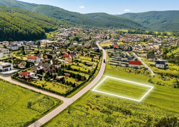 INVESTIČNÁ PRÍLEŽITOSŤ: Pozemok pre občiansku vybavenosť - 1033 m² – v obci Sokoľ