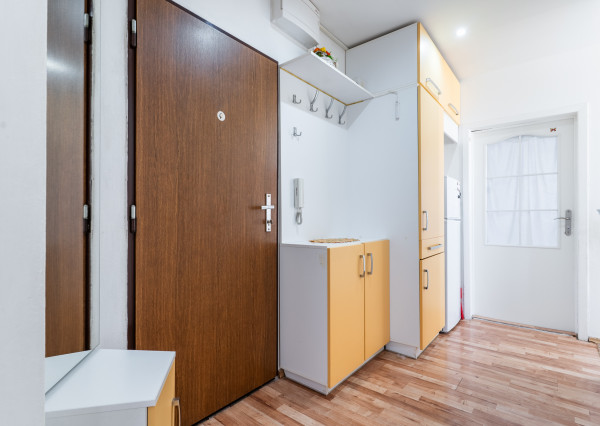 NA PREDAJ - 3 izb. byt (66m2) s 2x loggiou, BIELOCERKEVSKÁ ul.,KE - Furča
