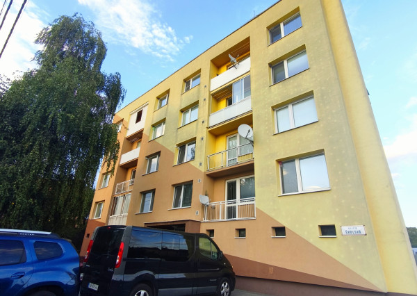 2-izbový byt s balkónom v obci Rozhanovce (KE-okolie) len 10 km od Košíc