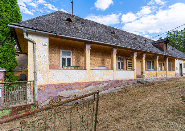 PREDAJ Pozemok 1357m²+starý gazdovský dom – Košická Polianka