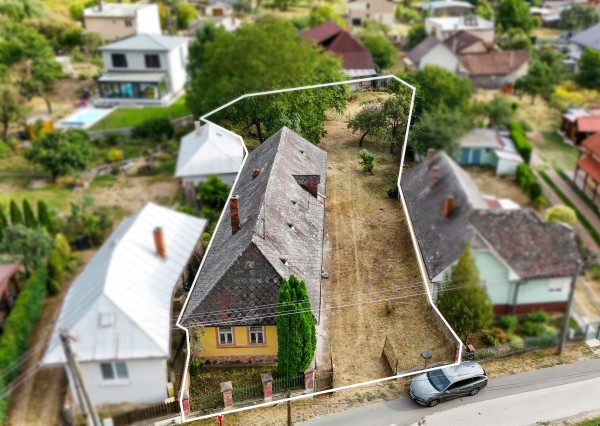 PREDAJ Pozemok 1357m²+starý gazdovský dom – Košická Polianka