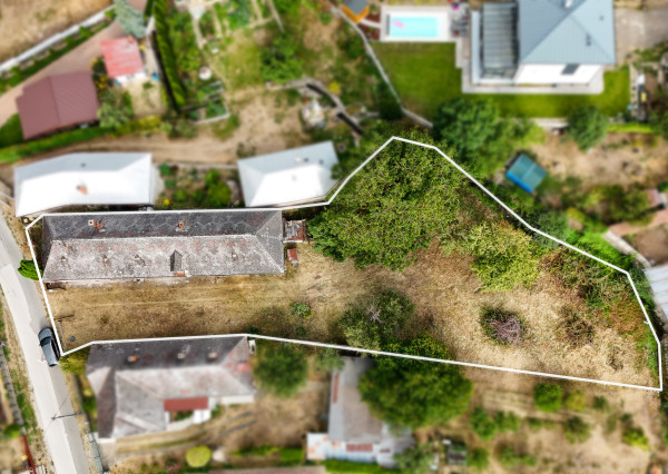 PREDAJ Pozemok 1357m²+starý gazdovský dom – Košická Polianka