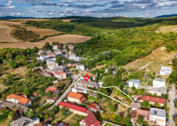 PREDAJ Pozemok 1357m²+starý gazdovský dom – Košická Polianka