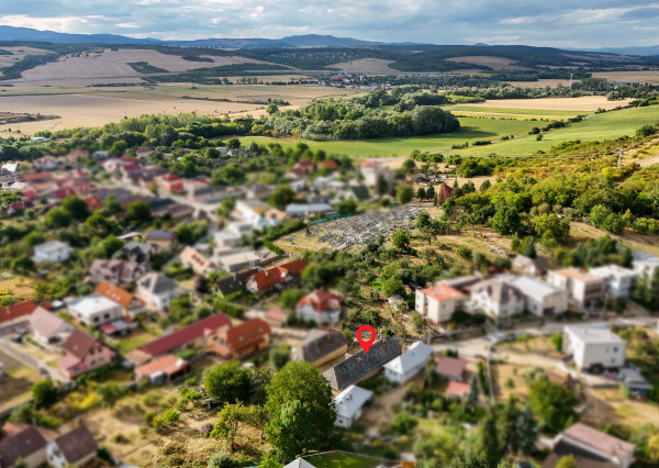 PREDAJ Pozemok 1357m²+starý gazdovský dom – Košická Polianka