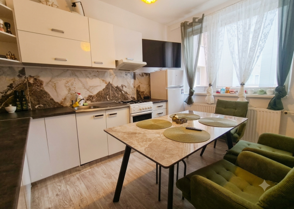 PREDAJ/VÝMENA 4- izb. byt, 80m2 s loggiou - Ťahanovce