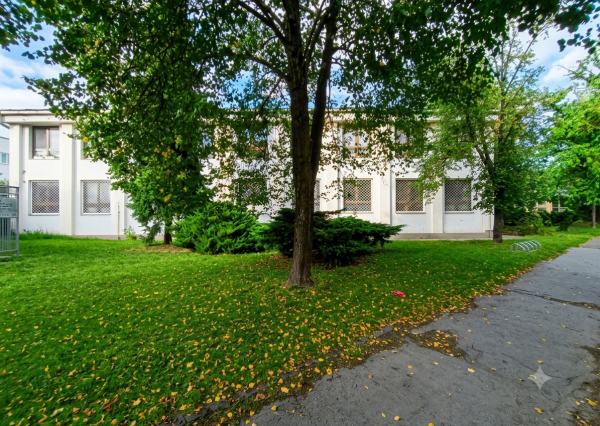 NA PREDAJ 1,5-izbový byt, 42 m2, VODÁRENSKÁ ul., KE - Sever