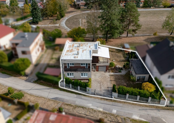 5-izbový rodinný dom s wellness domčekom, garážou, terasou a pozemkom 672 m² v obci Kysak (KE – okolie)