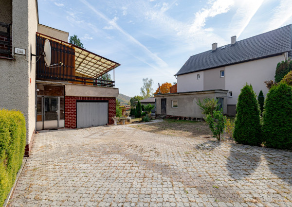 5-izbový rodinný dom s wellness domčekom, garážou, terasou a pozemkom 672 m² v obci Kysak (KE – okolie)