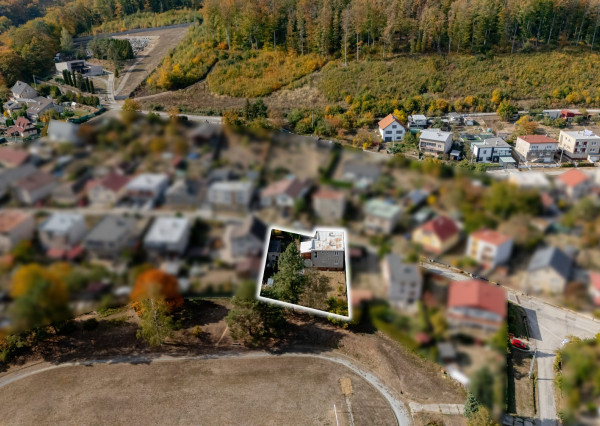 5-izbový rodinný dom s wellness domčekom, garážou, terasou a pozemkom 672 m² v obci Kysak (KE – okolie)